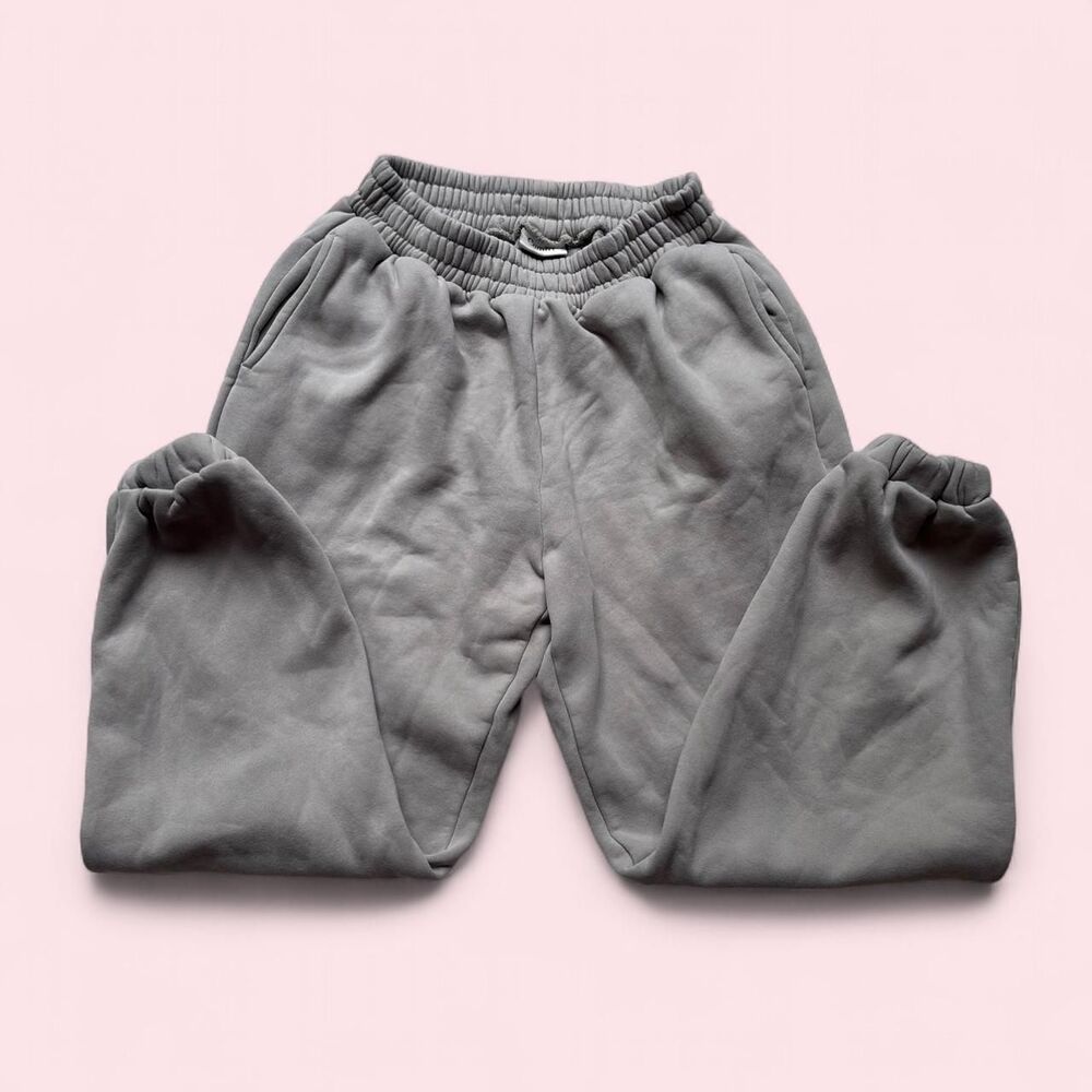 Comfrt Women's Grey and Cream Joggers-tracksuits